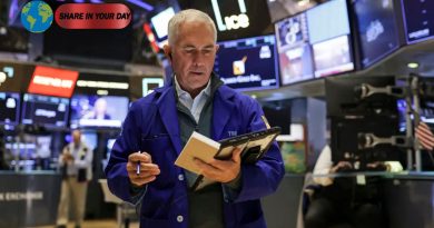 U.S. Stock Markets Slide as Tech Earnings Spur Pushback