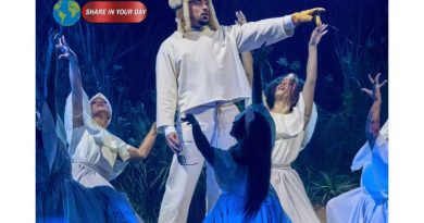 Fans Rush to Learn Spanish Ahead of Bad Bunny’s Super Bowl Halftime Show