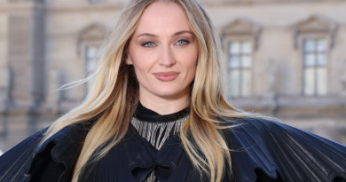 Sophie Turner Injury: 5 Updates on Tomb Raider Halt