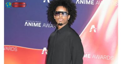 The D4vd crying video has ignited widespread attention online after resurfacing in the wake of the disturbing case involving 14-year-old Celeste Rivas Hernandez. The footage, reportedly taken during a 2025 performance, shows the rising singer becoming visibly emotional on stage—just days after prosecutors allege the teenager’s death occurred.